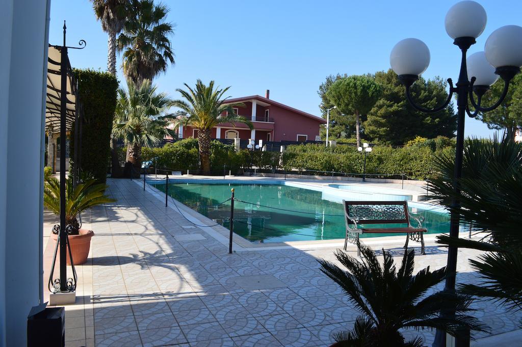 Hotel Parco Serrone Corato Extérieur photo